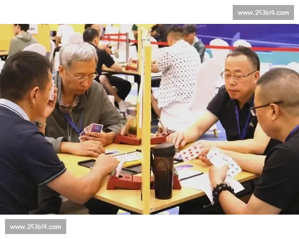 全国魔方高手齐聚一堂角逐速度与技巧的极限赛事盛况报道